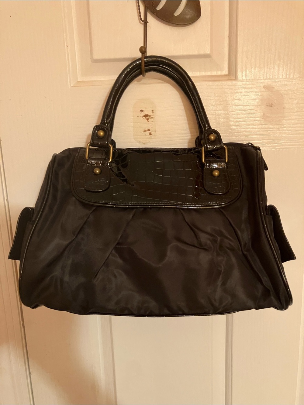 Black Women's Satchel Handbag - Classic Chic